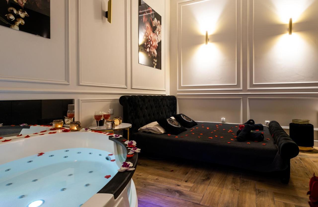 Vistula Boulevards Jacuzzi Apartment Krakow Bagian luar foto